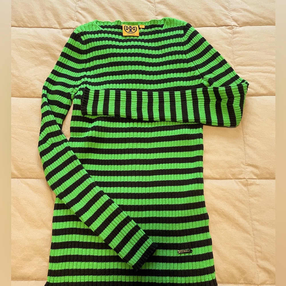 Women’s Tory Burch striped Sweater Small